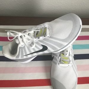 NWOT Nike InSeason TR 6 Shoes - Size 7
